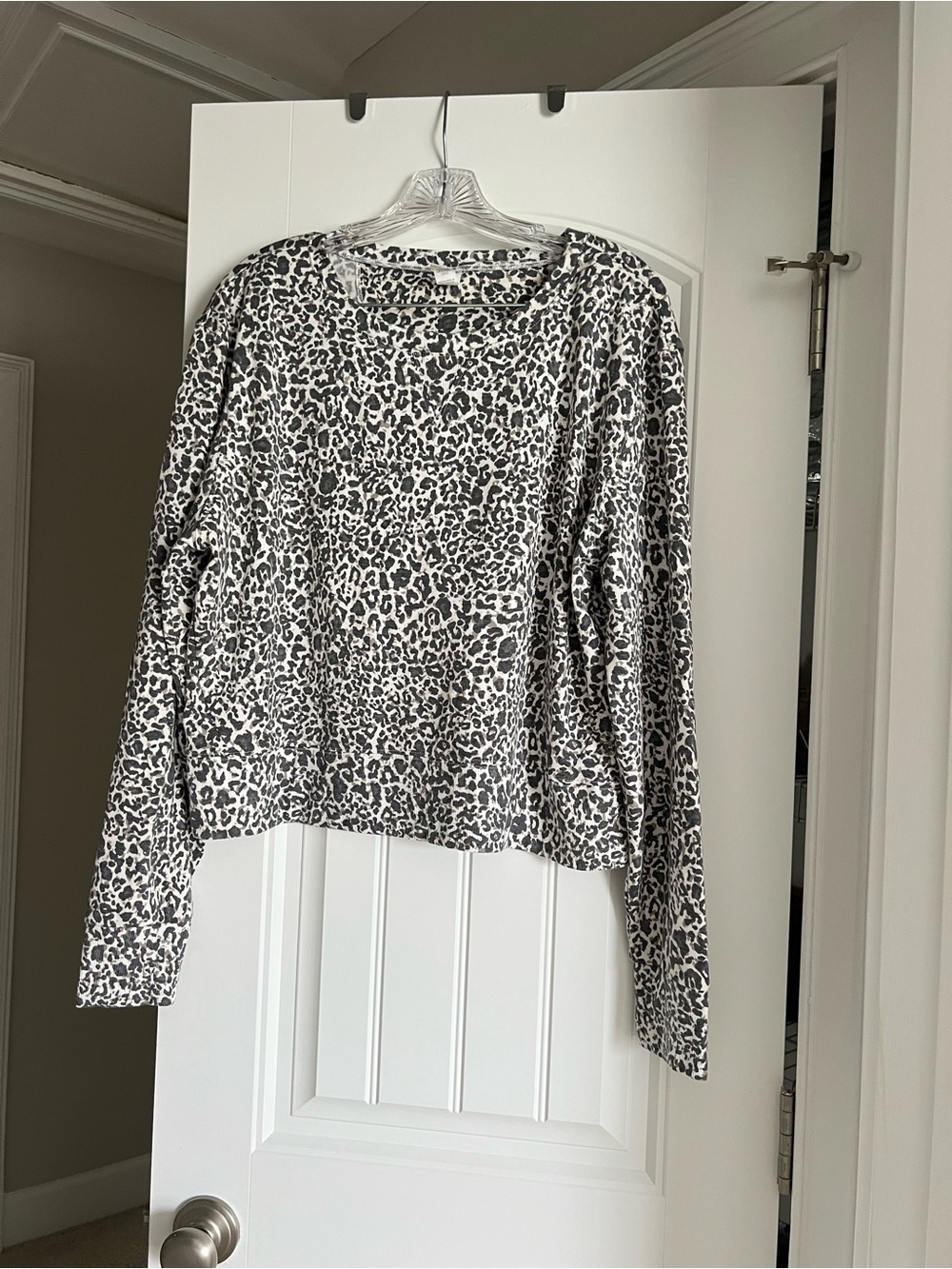 Balance Collection Gray & White Leopard Print Long Sleeve Top